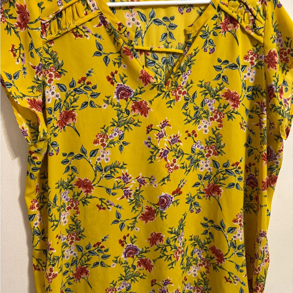 Floral Yellow Top - Picture 3 of 3